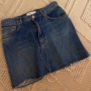 Size M Zara jean skirt